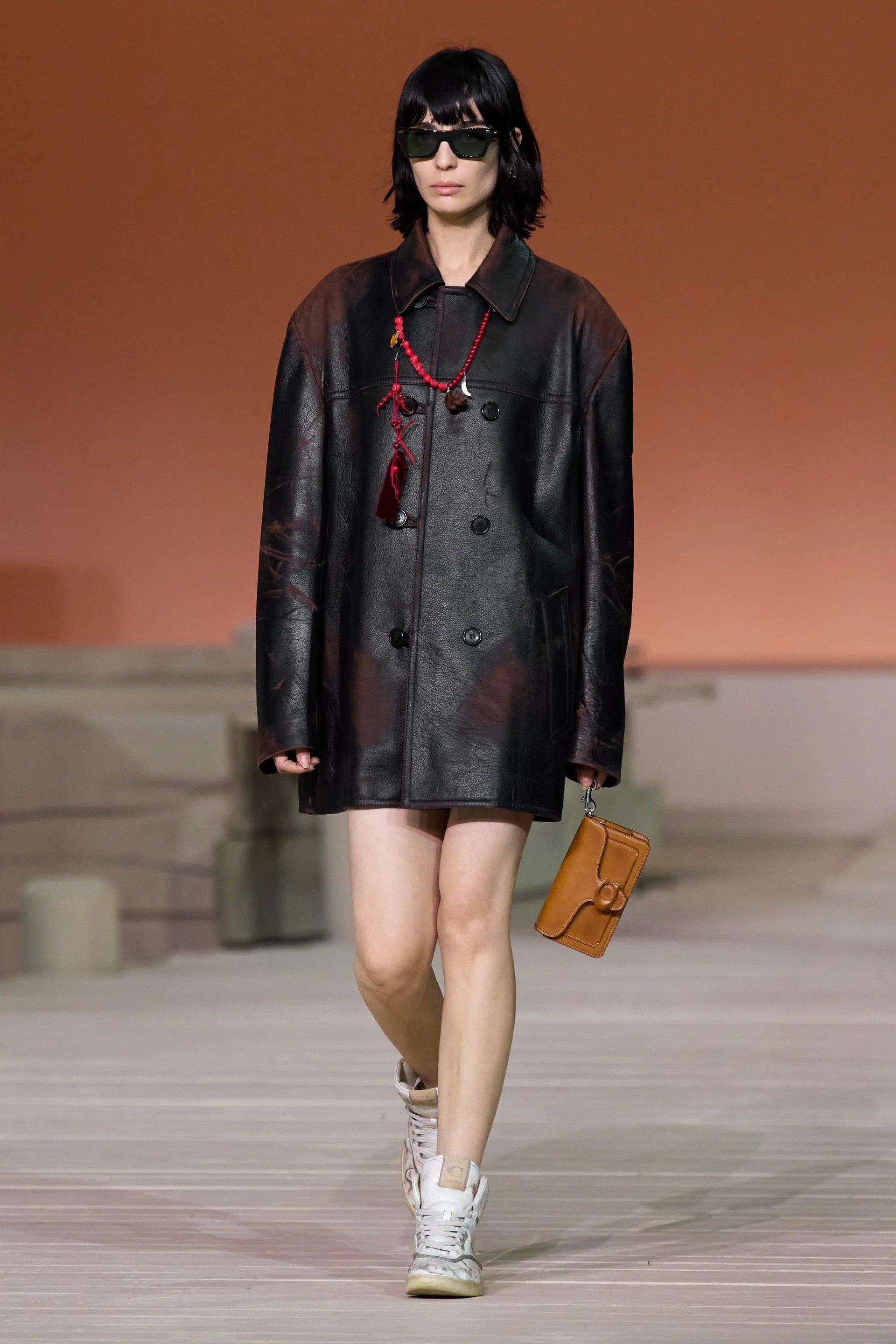 LV x YK II - LOOK08 - Women - Ready-to-Wear