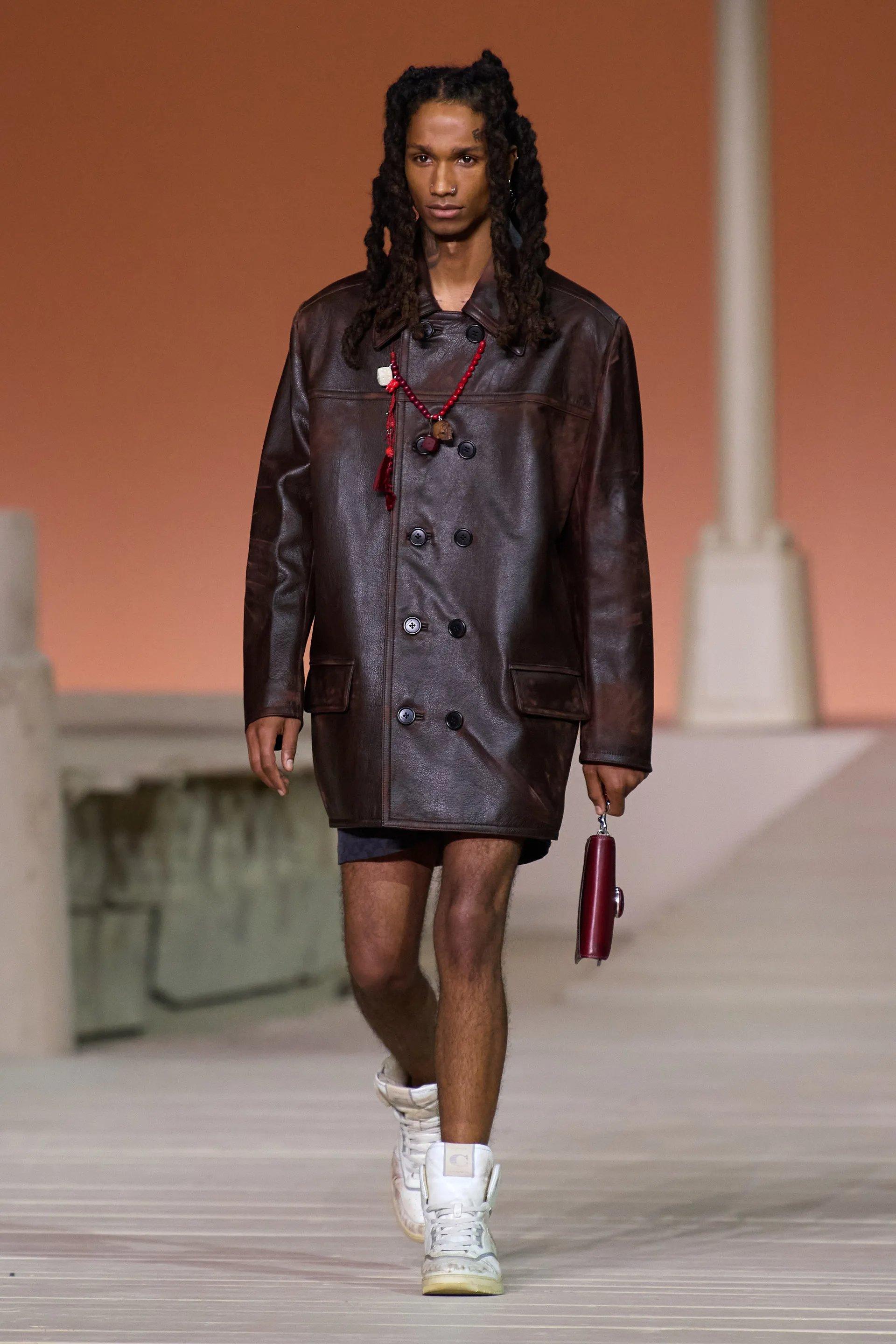 Louis Vuitton Spring 2023 Ready-to-Wear Fashion Show