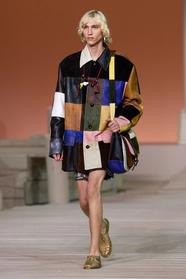 Look44