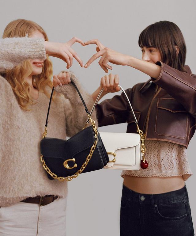 COACH® | Handbags, Wallets, Clothing, Menswear, Shoes & More COACH® | Handbags, Wallets, Clothing, Menswear, Shoes & More