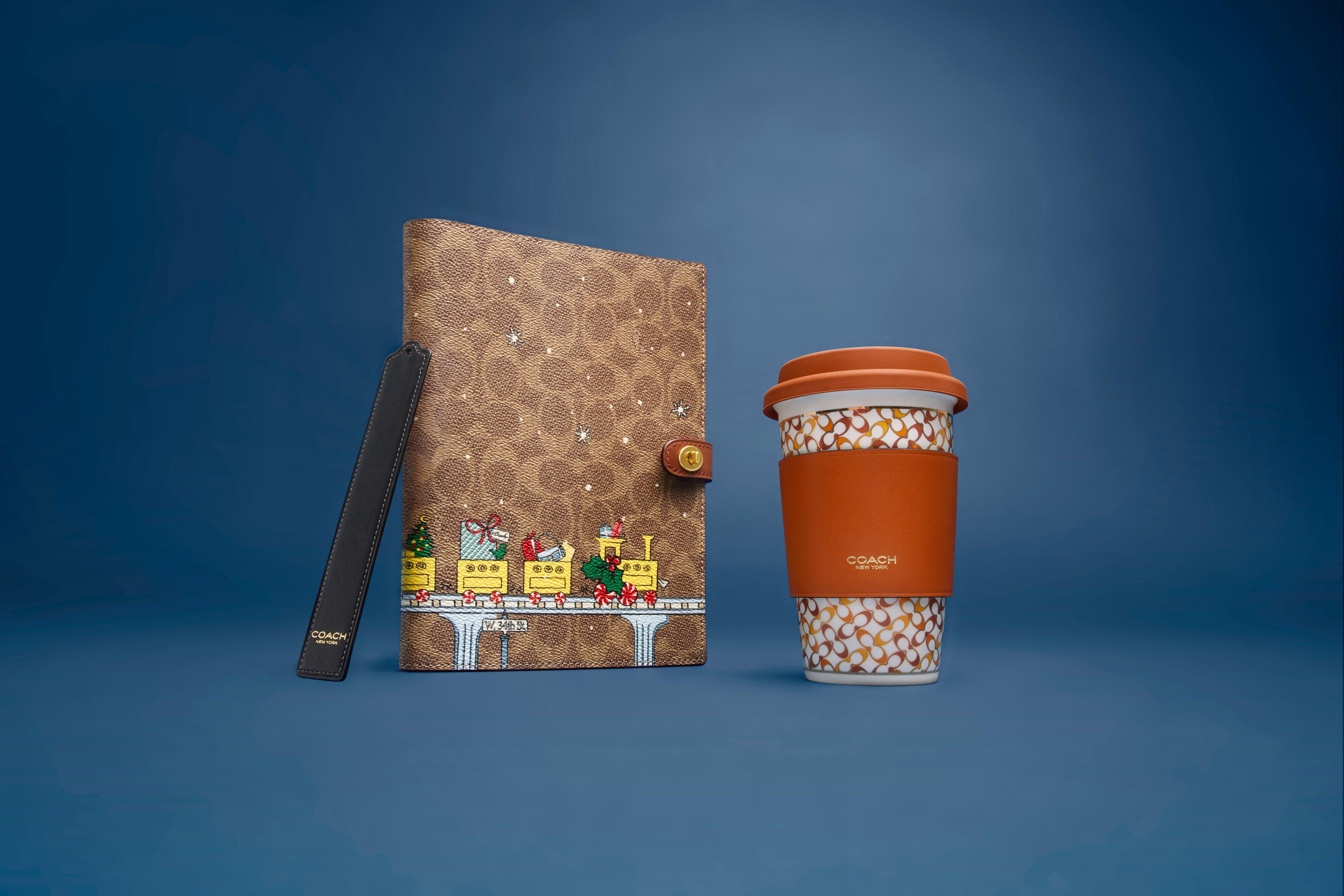 Circle Kisslock Pouch