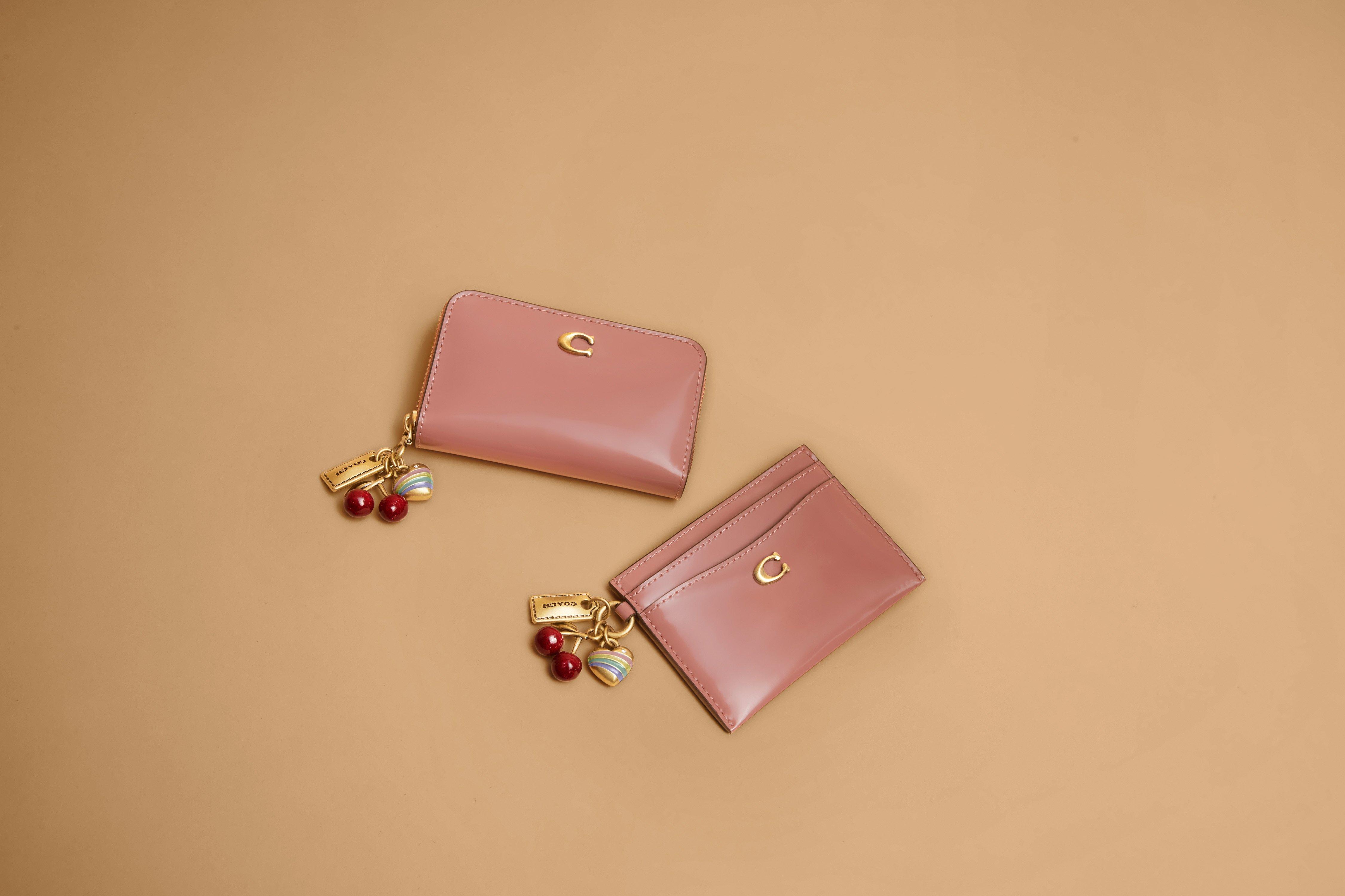 Circle Kisslock Pouch