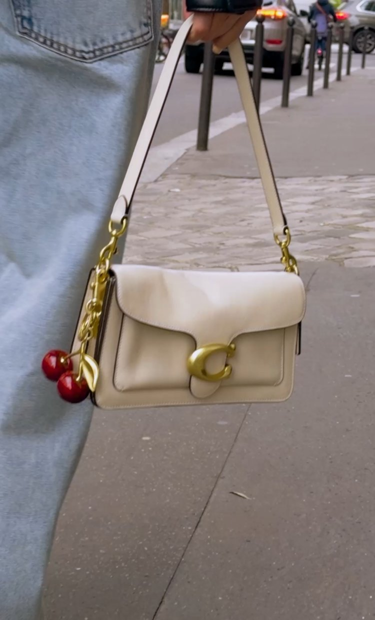 Coach クランチバッグ　値下げ中 COACHクラッチバッグ(値下げ) 【公式通販】