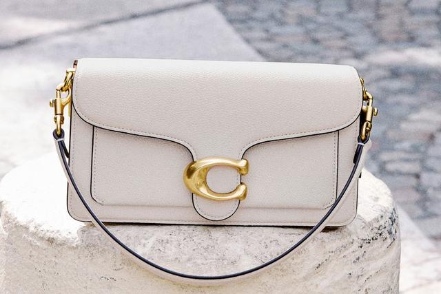 white tabby shoulder bag