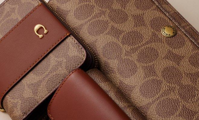 coach開運カラーゴールド＆ブラウン三点財布セット 公式】COACH – コーチ Lucky! Coach開運財布 レディース&メンズ