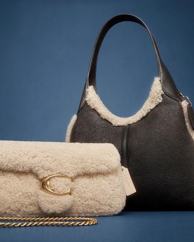 最終お値下げ　コーチ チャーム☆ルーシー　チャーリーブラウン すぐ届く*COACH*【COACH X PEANUTS】ルーシー バッグ チャーム