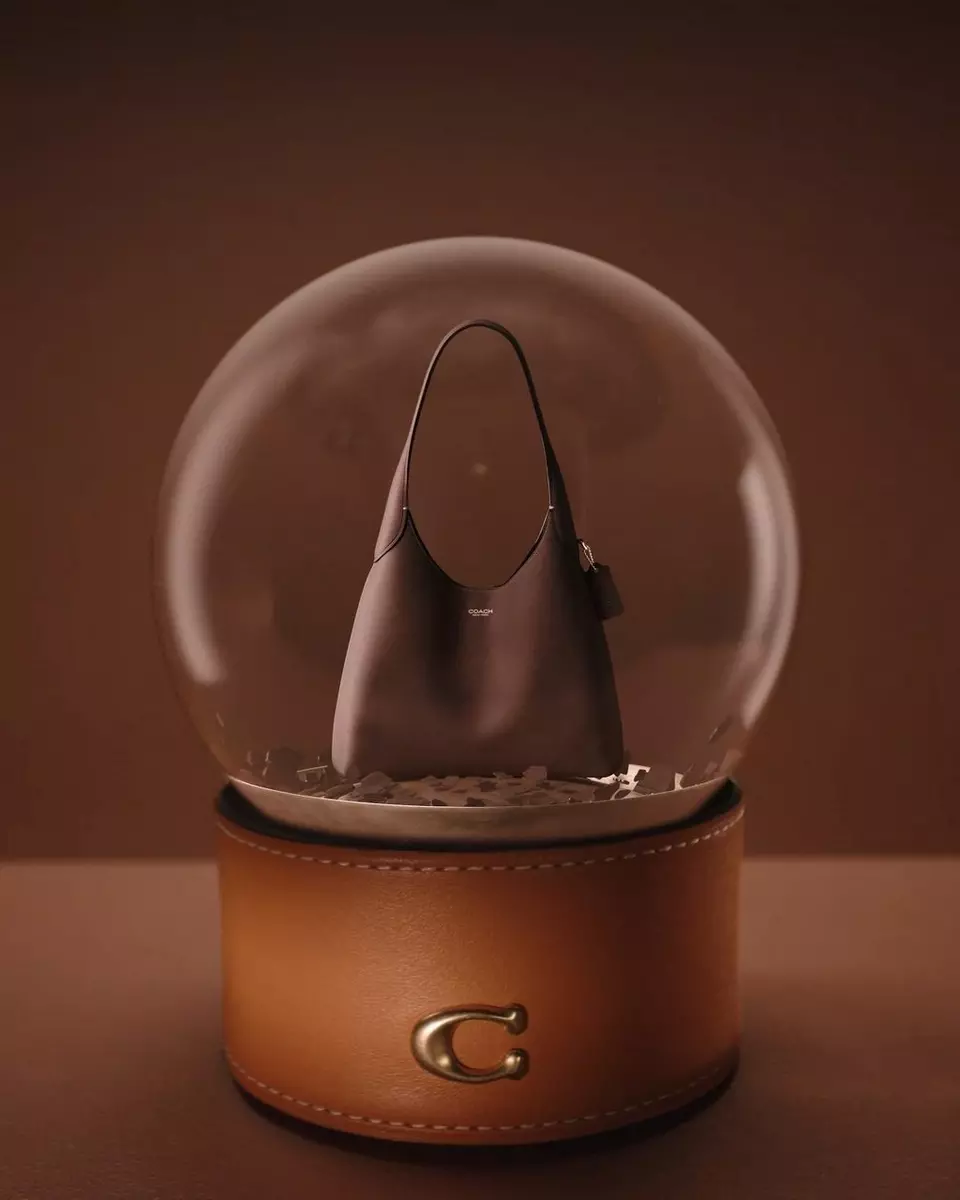 公式】Coachtopia – コーチトピアオンラインストア | COACHによる循環